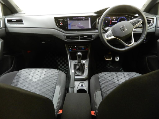 VOLKSWAGEN POLO 2024