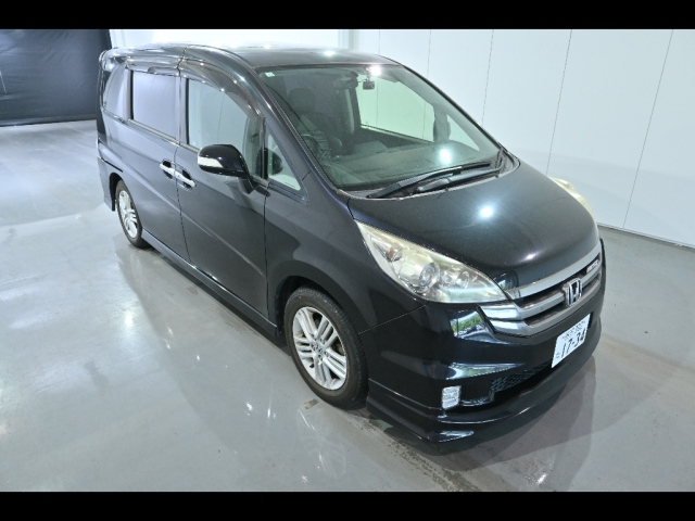 HONDA STEP WAGON 2008