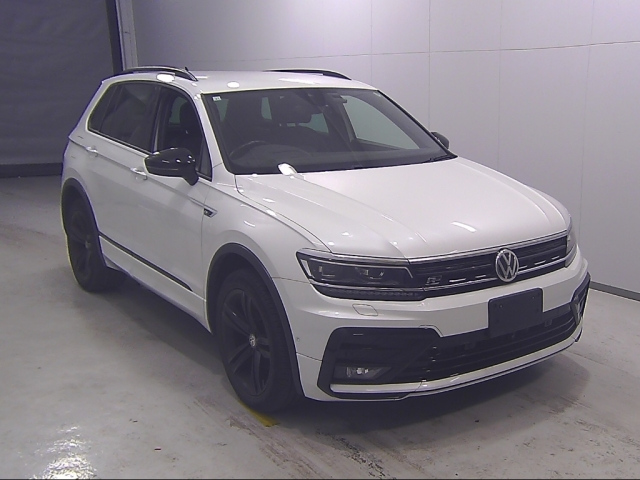 VOLKSWAGEN TIGUAN 2020
