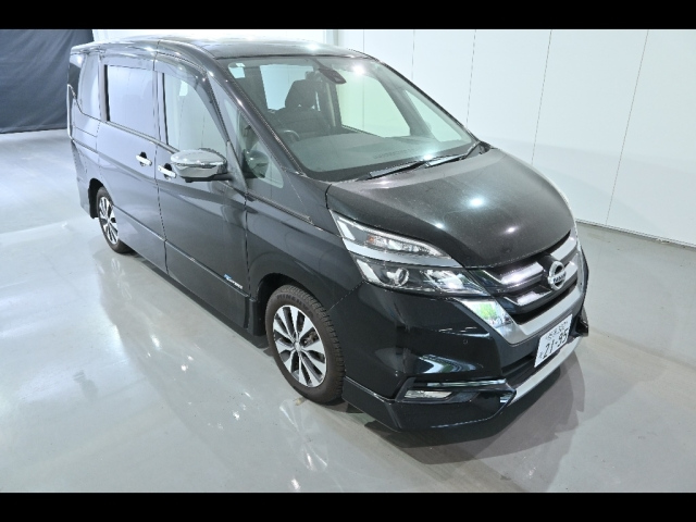 NISSAN SERENA 2018