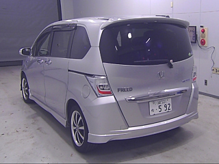 HONDA FREED 2012