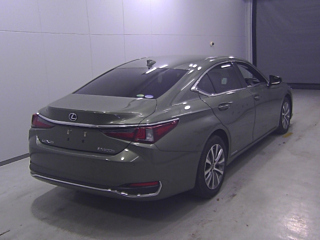 LEXUS ES 2020