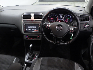 VOLKSWAGEN CROSS POLO 2014
