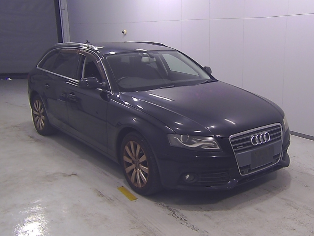 AUDI A4 2012