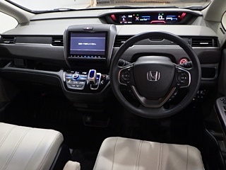 HONDA FREED 2017