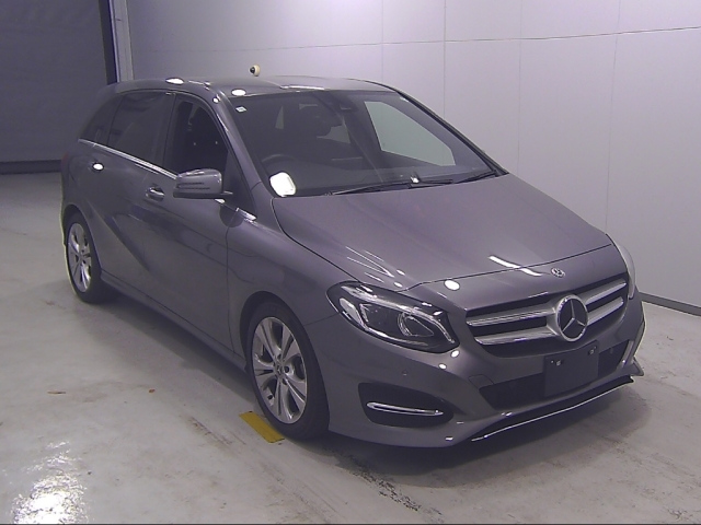 MERCEDES BENZ B CLASS 2018