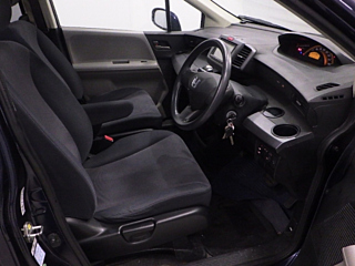 HONDA FREED 2010