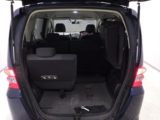 HONDA FREED 2010