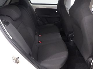 VOLKSWAGEN UP 2013