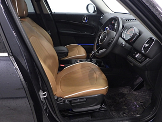 BMW MINI 2021