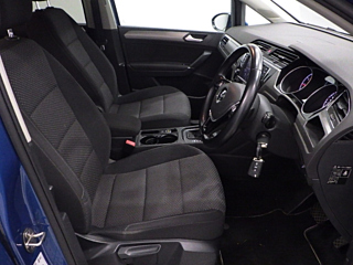 VOLKSWAGEN GOLF TOURAN 2017