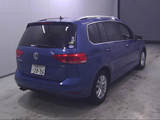 VOLKSWAGEN GOLF TOURAN 2017