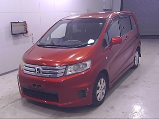 HONDA FREED 2011