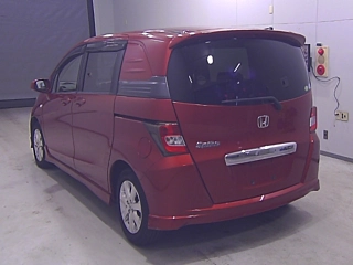 HONDA FREED 2011