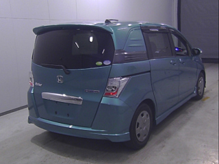 HONDA FREED 2012