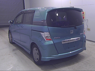 HONDA FREED 2012