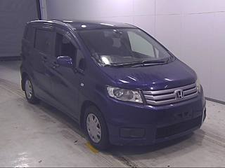 HONDA FREED 2010