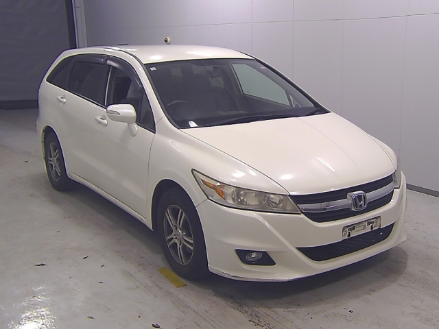 HONDA STREAM 2010