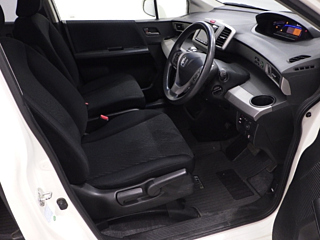 HONDA FREED 2012