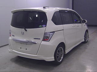 HONDA FREED 2012