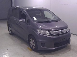 HONDA FREED 2016