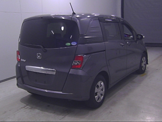 HONDA FREED 2016