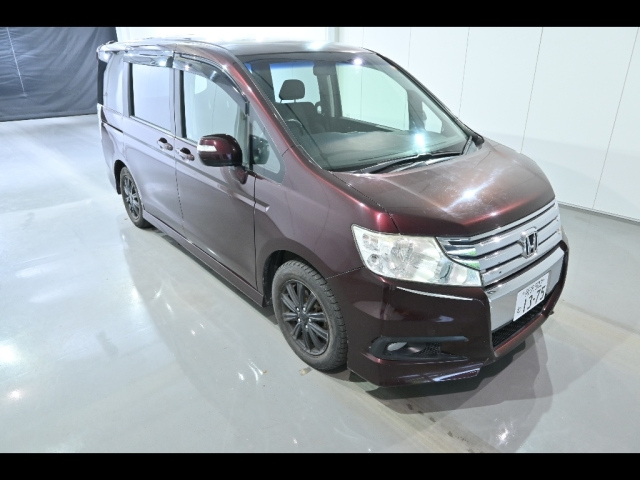 HONDA STEP WAGON 2009