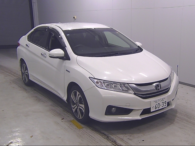 HONDA GRACE 2016