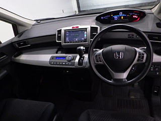 HONDA FREED 2014