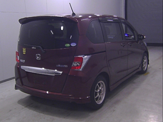 HONDA FREED 2014
