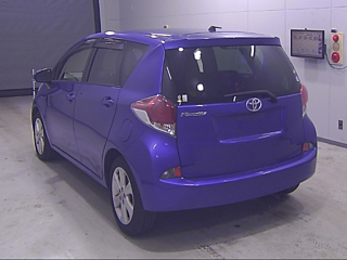 TOYOTA RACTIS 2015
