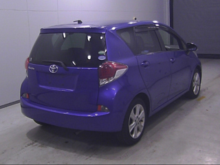 TOYOTA RACTIS 2015