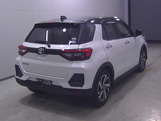 TOYOTA RAIZE 2020
