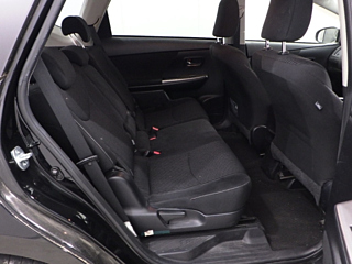 TOYOTA PRIUS ALPHA 2015