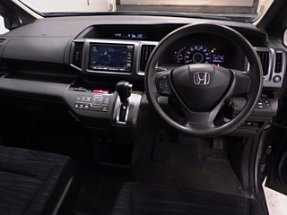 HONDA STEP WAGON 2010