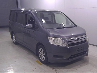 HONDA STEP WAGON 2010