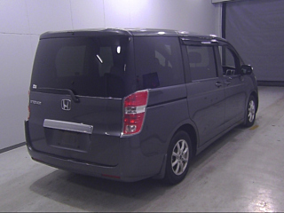 HONDA STEP WAGON 2010