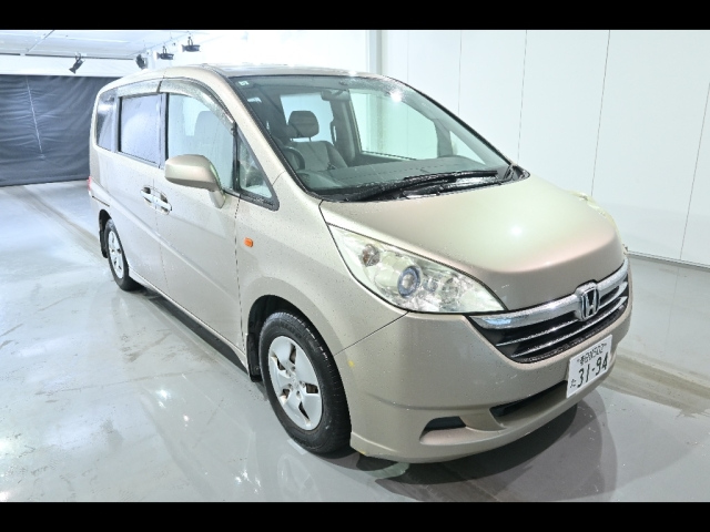 HONDA STEP WAGON 2005
