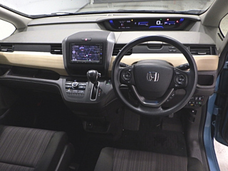 HONDA FREED 2018