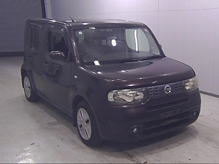 NISSAN CUBE 2010