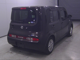 NISSAN CUBE 2010