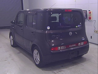 NISSAN CUBE 2010