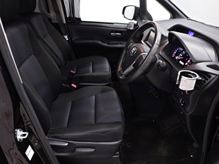 TOYOTA VOXY 2015