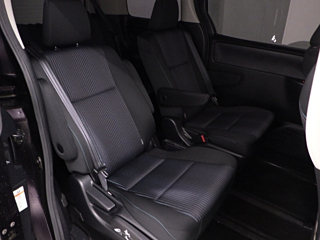 TOYOTA VOXY 2015