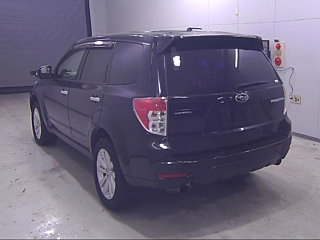 SUBARU FORESTER 2012