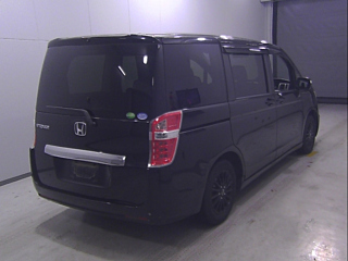 HONDA STEP WAGON 2014