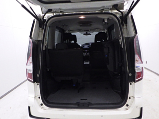 NISSAN SERENA 2020
