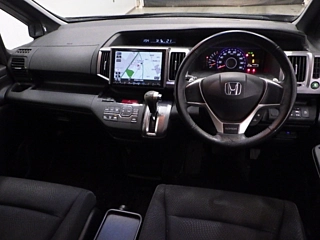 HONDA STEP WAGON 2013