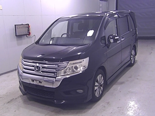 HONDA STEP WAGON 2013