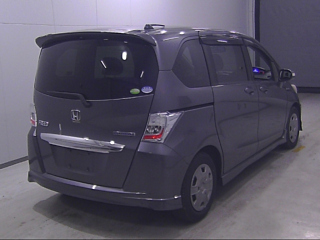 HONDA FREED 2012